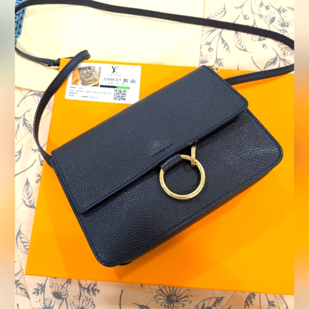 FAYE Style BORSE IN PELLE Leather Crossbody Bag - Picture 1 of 17